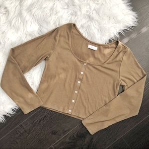 NWOT Cropped Long Sleeve